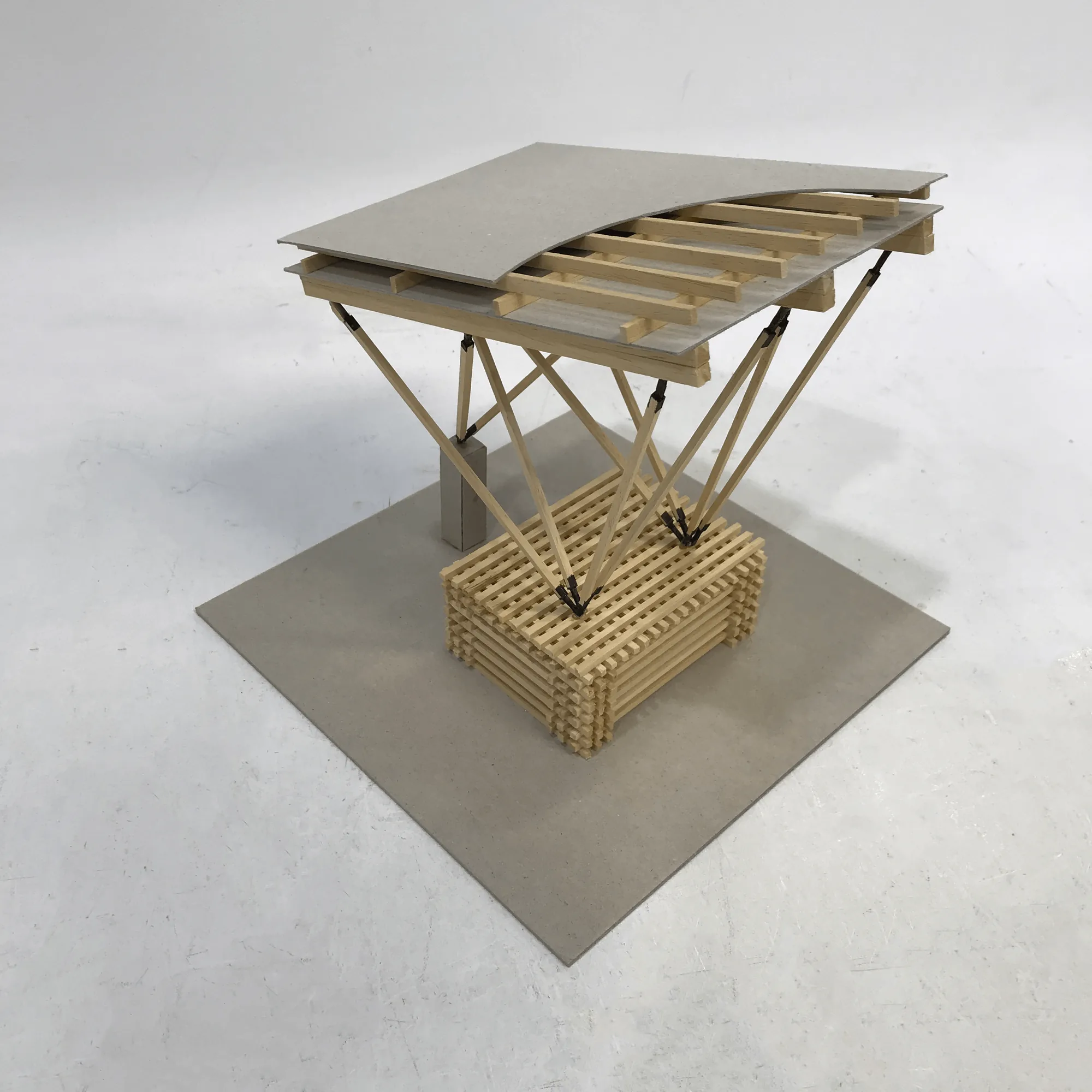 Form studies, image 2 of 8